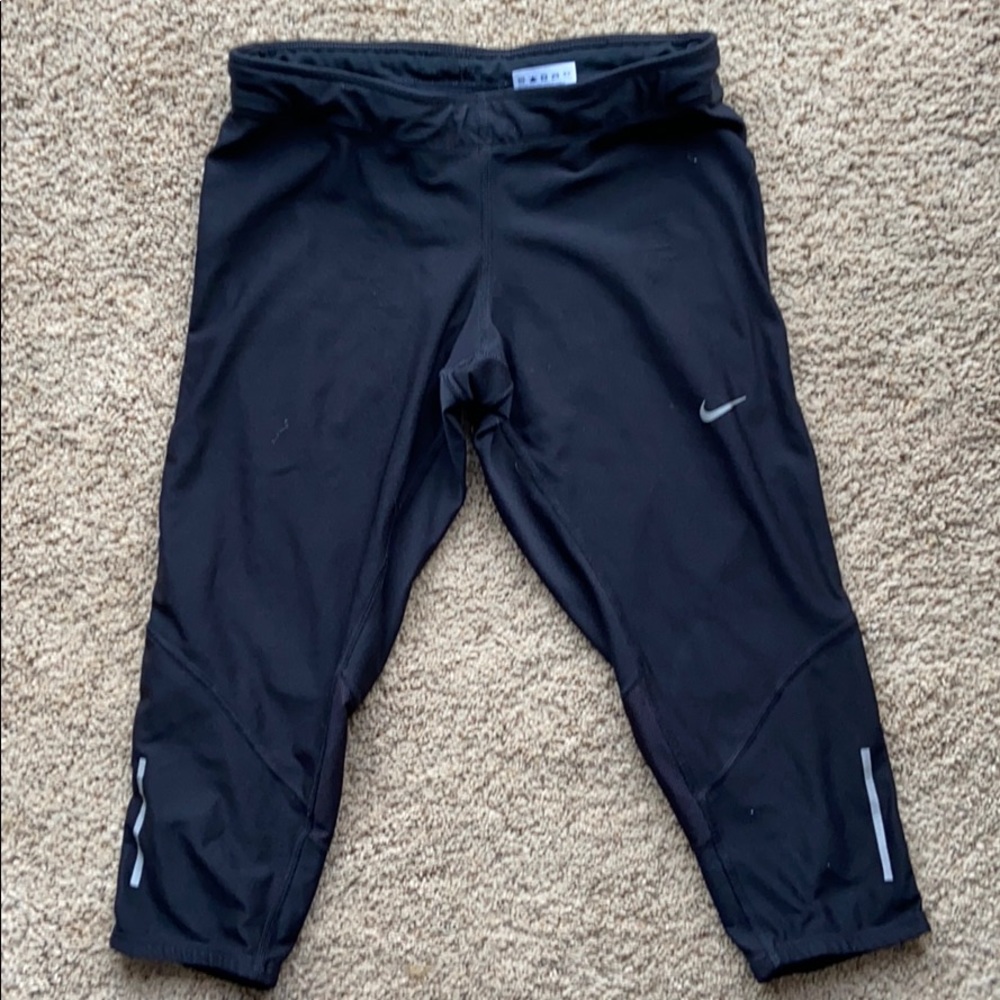 Nike capris